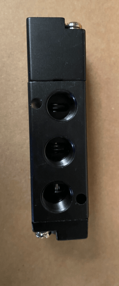 EMC RVA5211 - 06 G1/8 Z21504 VANNE DE REGULATION D'AIR 5/2 5/3 x10pc - KLR Automation
