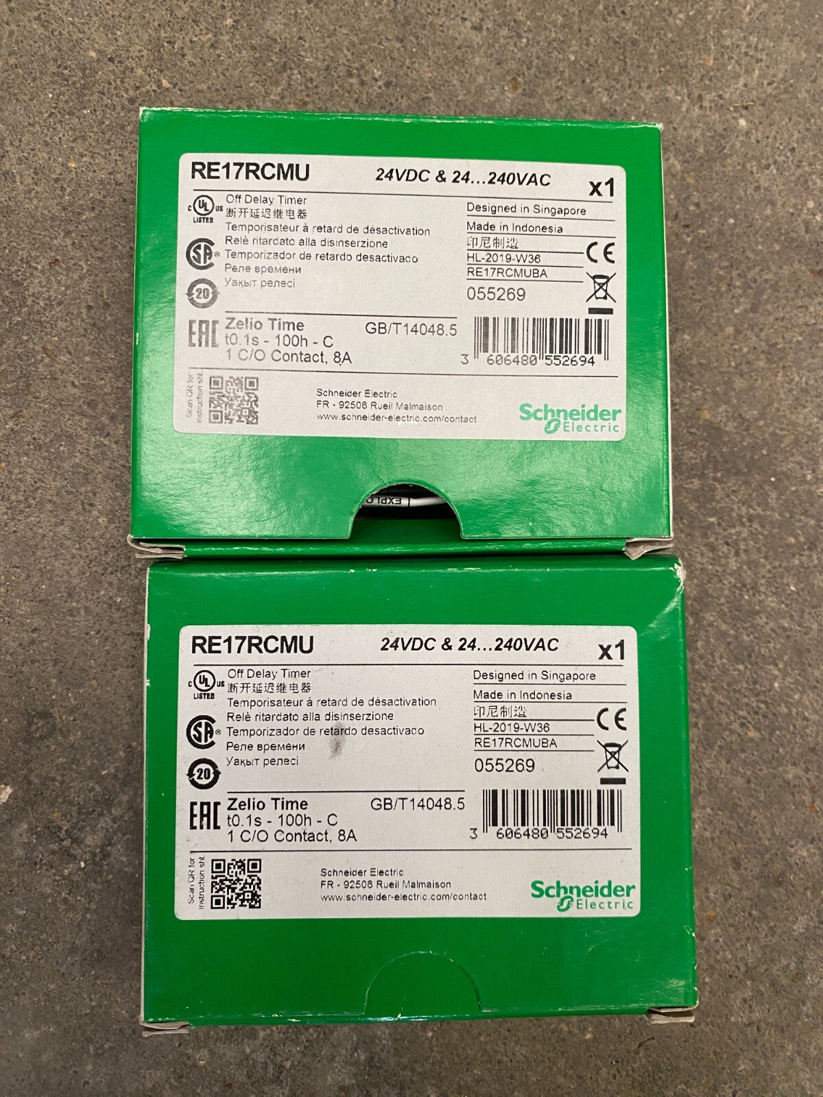 LOT OF 2 NEW SCHNEIDER ELECTRIC RE17RCMU OFF DELAY TIMER ZELIO TIME
