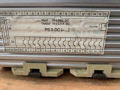 1 x .    Klöckner Moeller PS3-DC PLC        In: 24V / PLC Out: 24V / DC05A