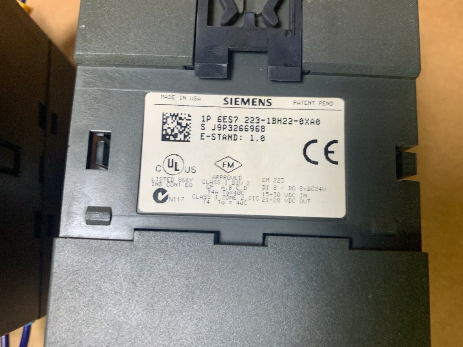 Siemens 6ES7  Simatic PLC 6ES7223-1BL22-0XA0 + 6ES7 214-1AD22-0XB0
