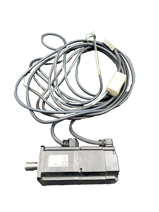 OMRON SGMAV-04A3A6C 400W 200V 2.6A 1.27 Nm 3000 tr/min 3PH + CABLE 5M x1pc
