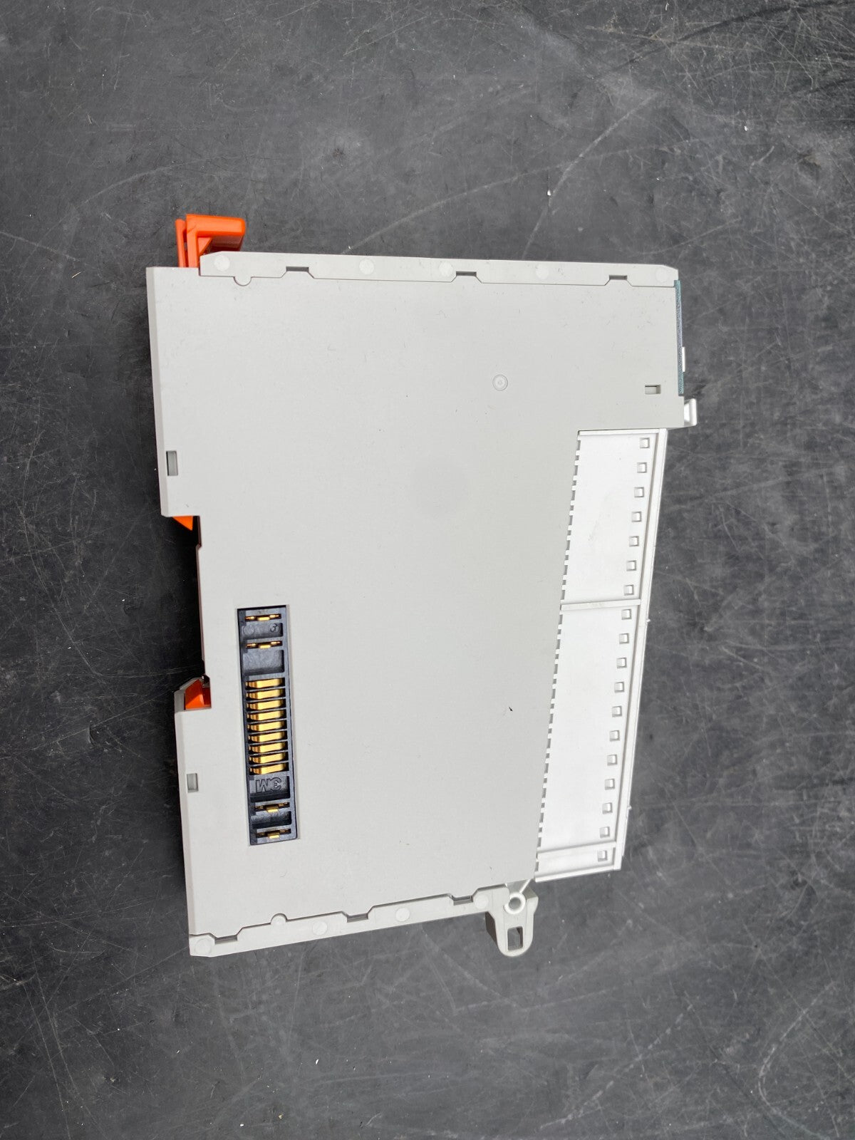 2 pc x ALLEN - BRADLEY Compact 5000 DC output Module 5069 - OB8 - KLR Automation