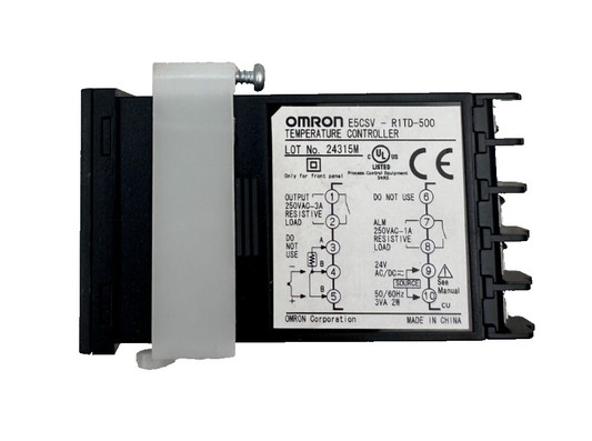 OMRON E5CSV-R1TD-500 TEMPERATURE CONTROLLER
