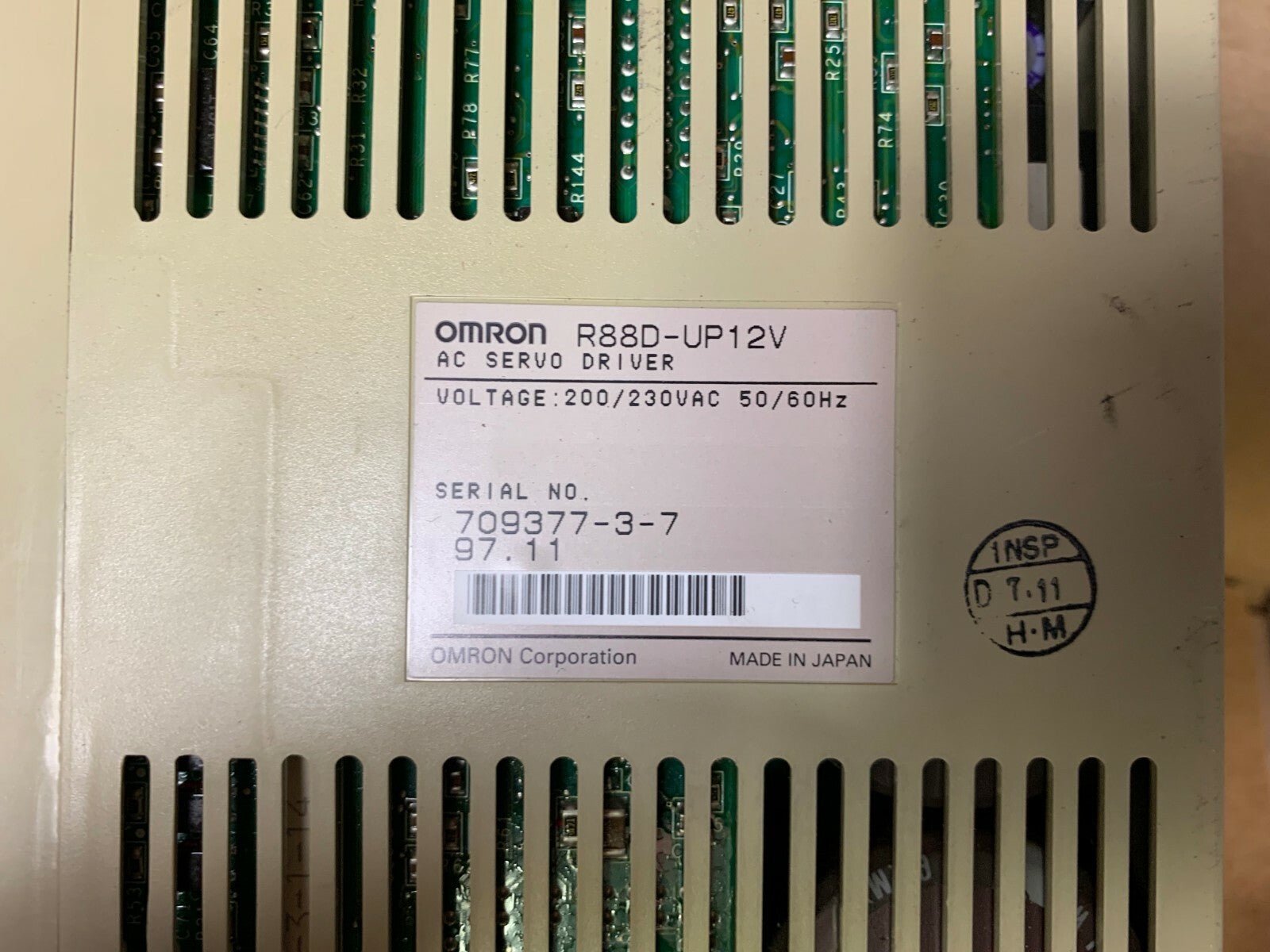 Omron R88D - UP12V Servo Drive 200VAC + Cable - KLR Automation