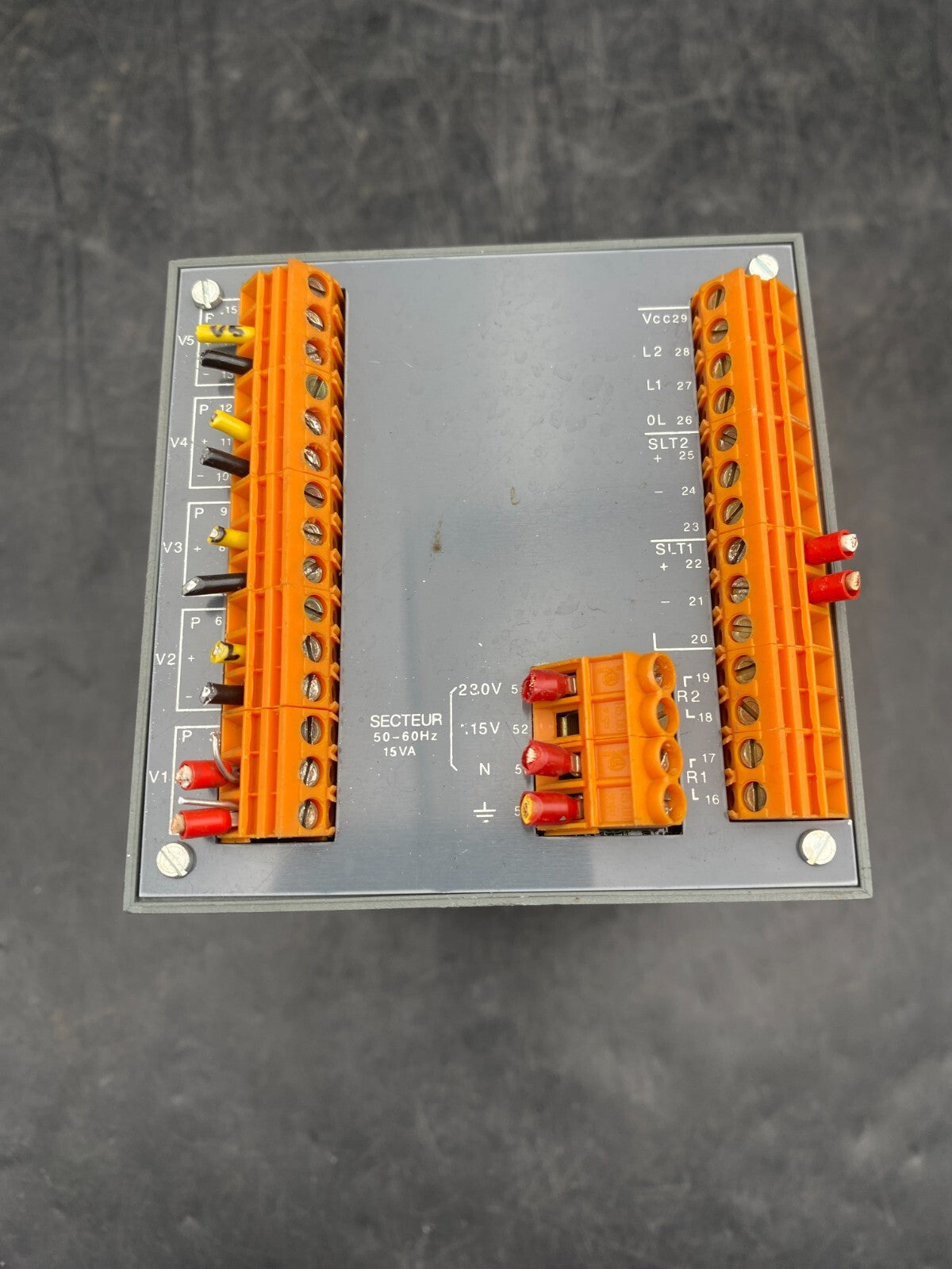 MCC SESAME S IO 9000 A0 H0 PXX REGULATEUR DE TEMPERATURE