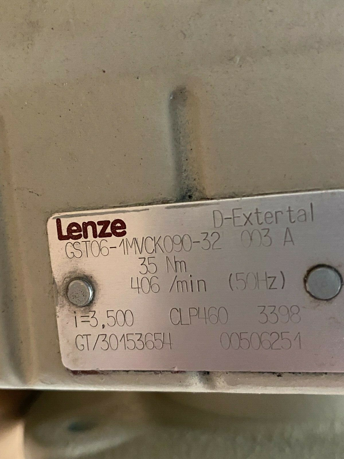 Lenze  D-extertal Motor GST06-1MVCK090-32 VDE 0530 DERABR 090-32 14.448.10.1.0.8