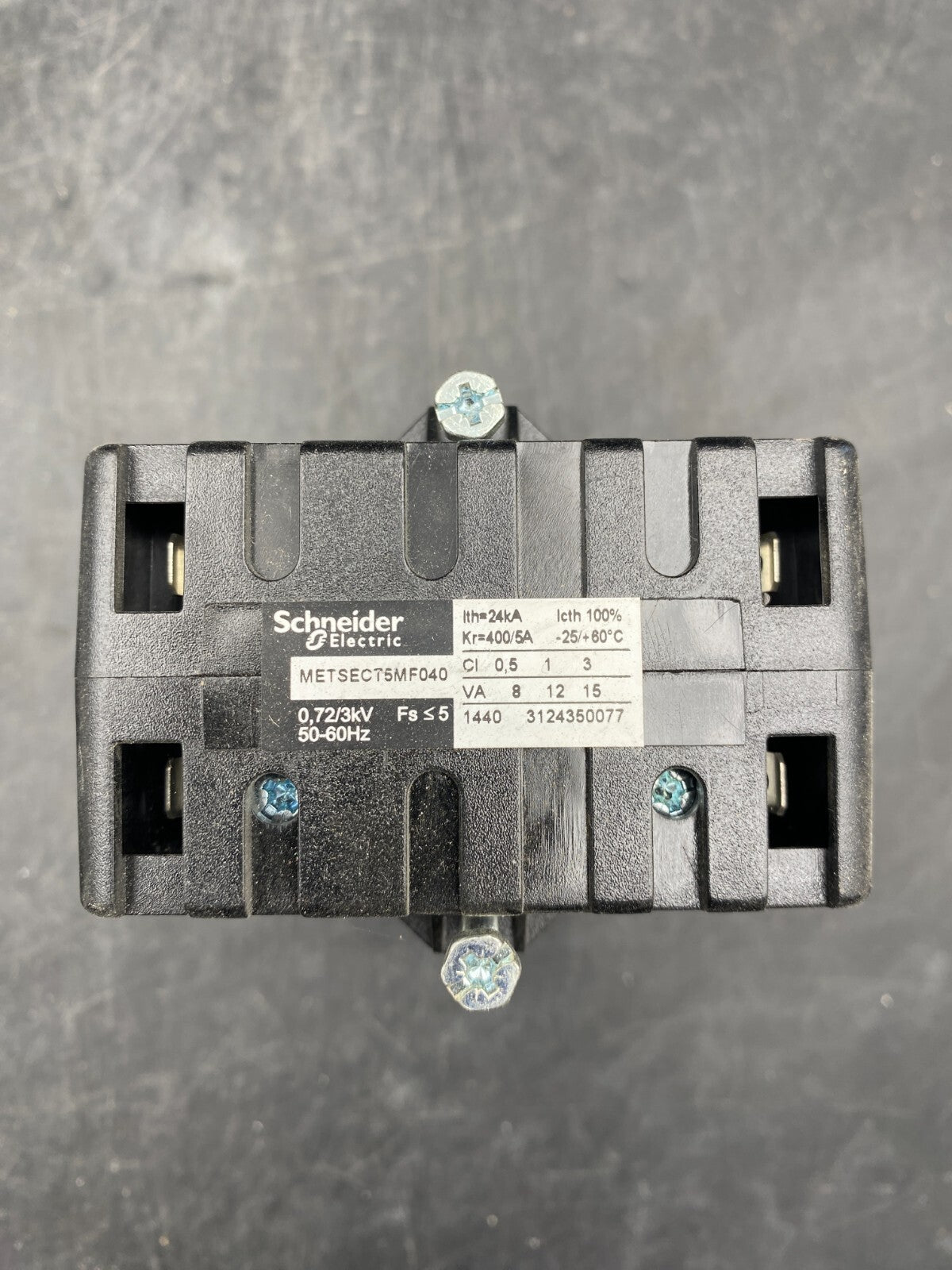 SCHNEIDER ELECTRIC METSECT5MF040 0.72/3kV 50 - 60Hz TRANSFORMATEUR DE COURANT - KLR Automation