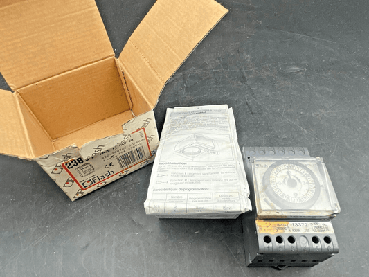 FLASH MONOTRON 200 13372 220 - 240 VAC 16A PROGRAMMING CLOCK - KLR Automation