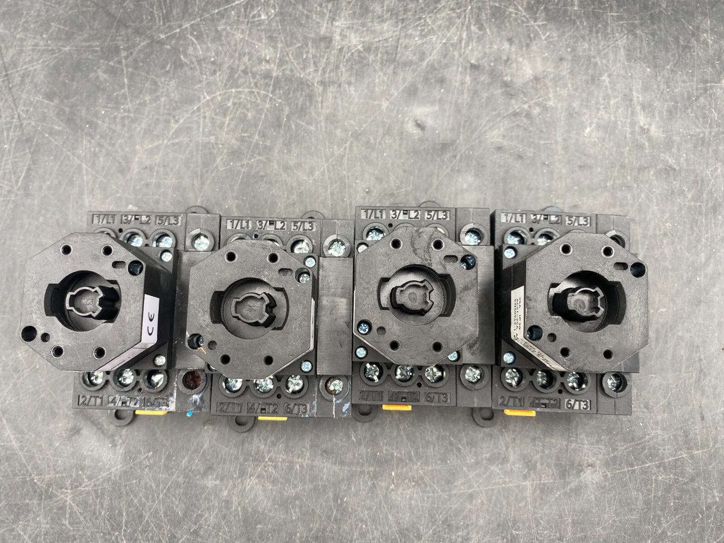 LOT DE 4 INTERRUPTEUR 25A AC21 25A AC23A 7.5kW