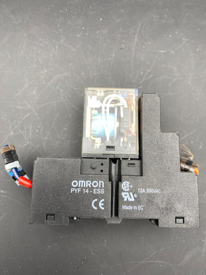 LOT OF 2 RELAY OMRON G7S - 4A2B DC24V KBS2 + RELAY P7S - 14 + MY4IN1 + PYF14 - ESS - KLR Automation