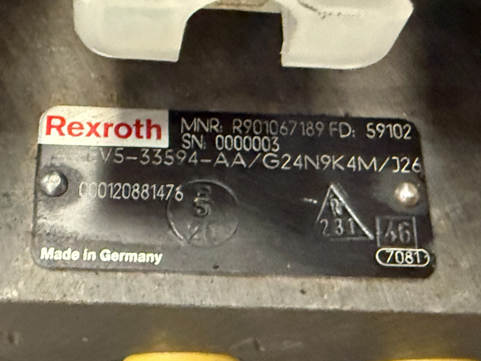 R901067189   Bosch Rexroth  valve agev5-33594-aa/g24n9k4m/j26