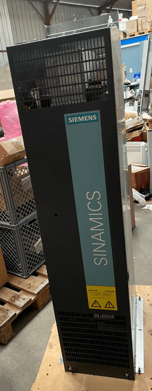 SIEMENS SINAMICS G130 6SL3310 - 1GE33 - 8AA3 POWER MODULE 3AC 380 - 480V 395A 200KW - KLR Automation