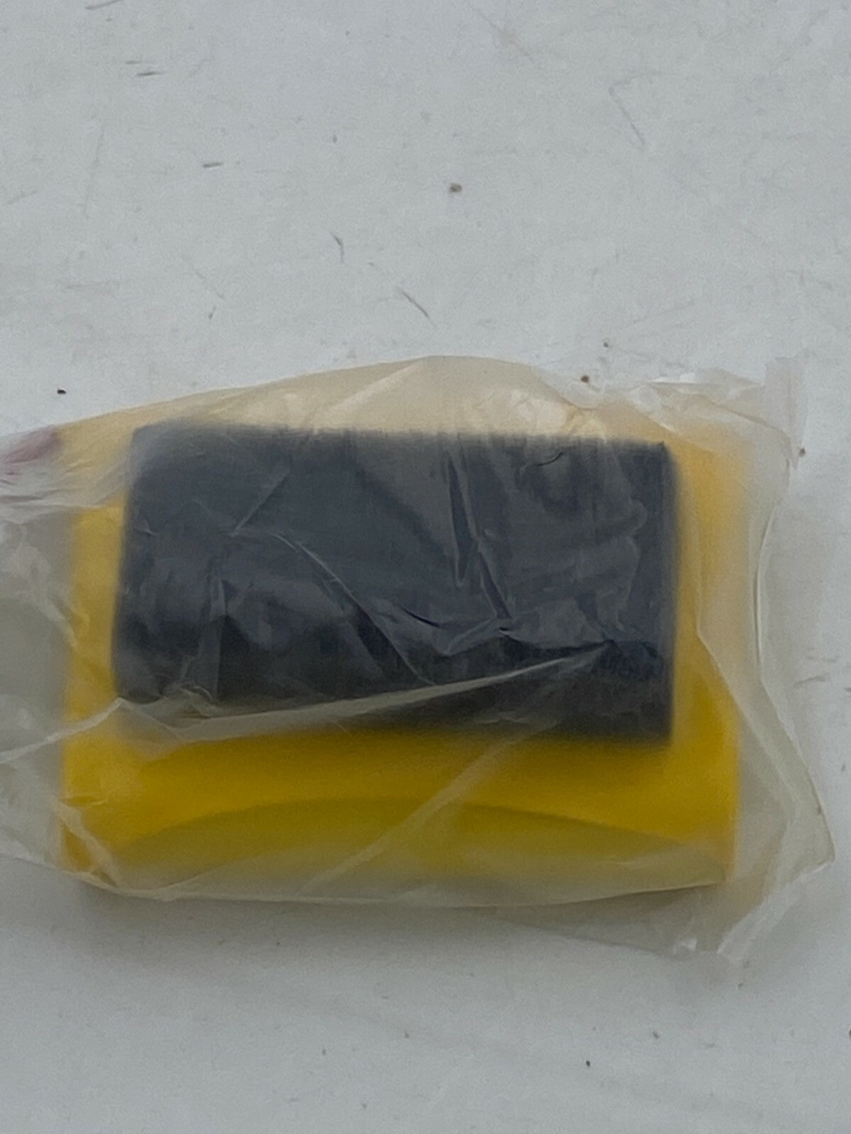 Lot de 100 X Ingenico Battery original EFT930 Li - ion 3.7v 1.8Ah 6.7Wh F26401963 - KLR Automation