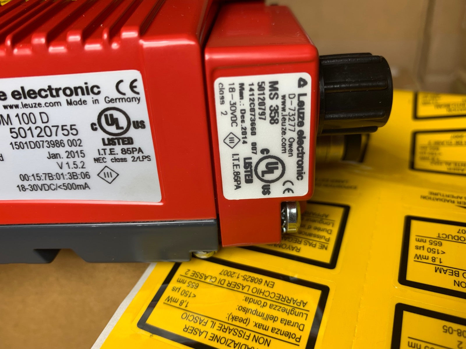 50120755 | Leuze Electronic | BCL 358i OM 100 D Stationary bar code reader 