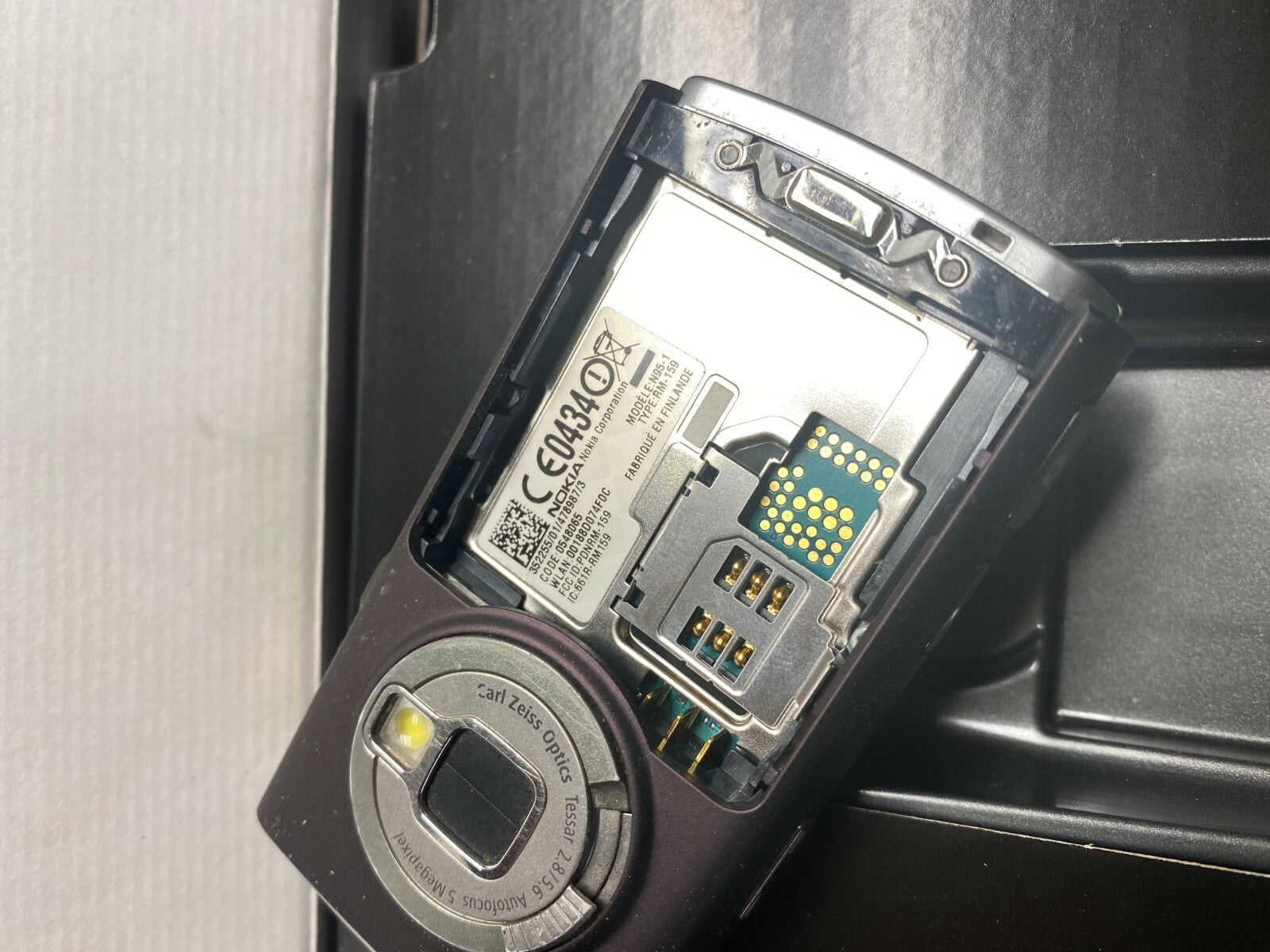 Nokia N95  Mobile Phone Old Stock Rare collectors Mobile Phone GSM Cell 5