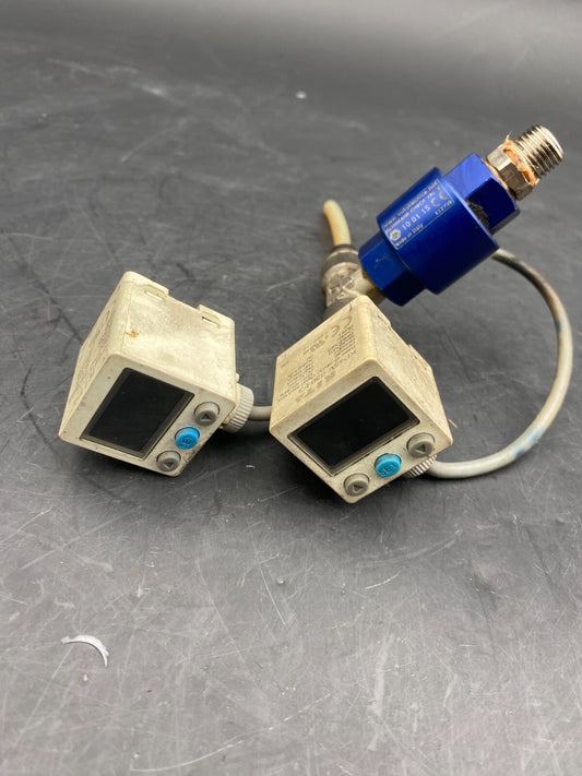 LOT OF 2 KITA KP45V - 030 - F3 VACUUM SENSOR - KLR Automation