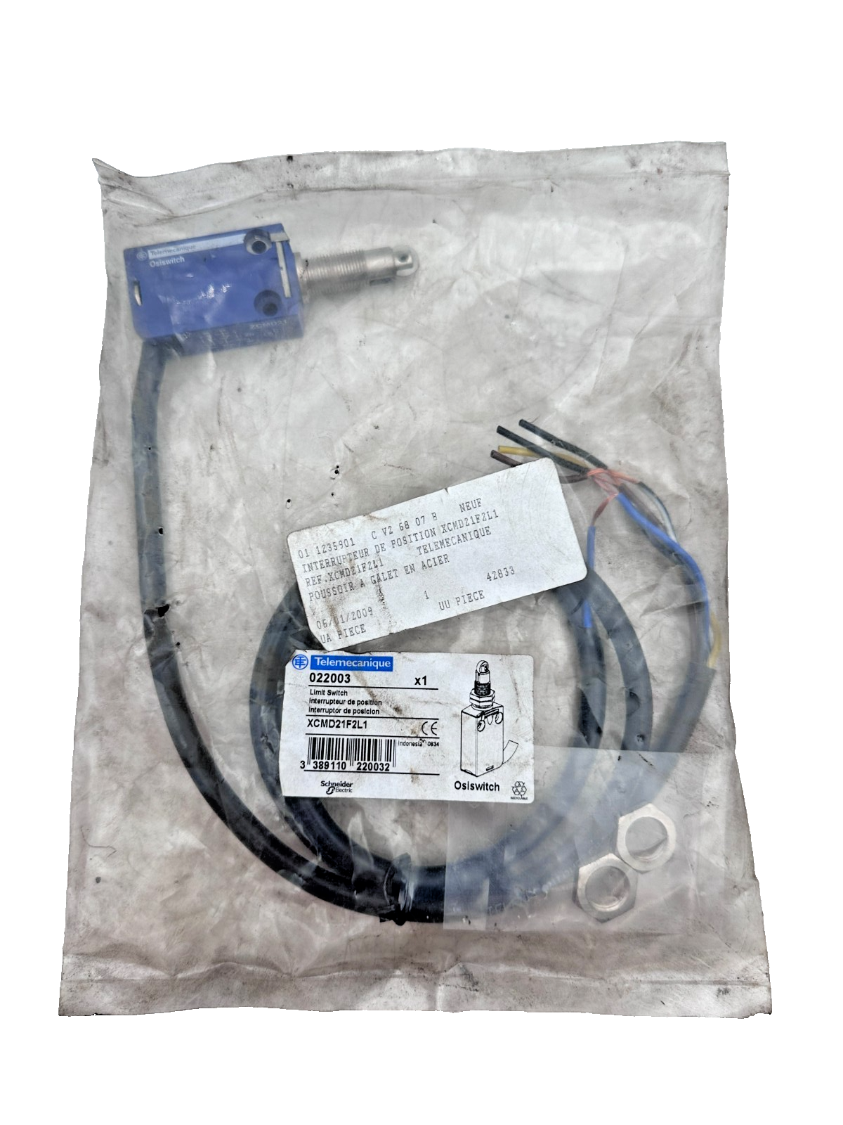 TELEMECANIQUE OSISWITCH XCMD21F2L1 INTERRUPTEUR DE POSITION