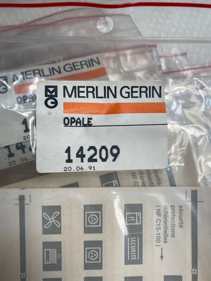 25 Sachet de 10 feuille pc x Merlin Gerin Schneider 14209 OPALE stickers Tableau - KLR Automation