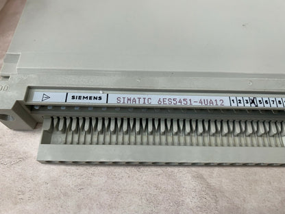 1 . x .  Siemens 6ES5451-4UA12 6ES5 451-4UA12 Simatic S5 Output Module