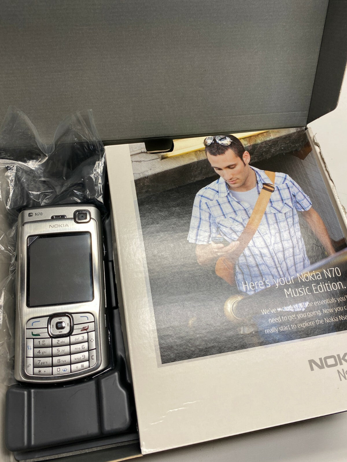 Nokia N70 Mobile Phone Old Stock Rare collectors Mobile Phone cell GSM cell