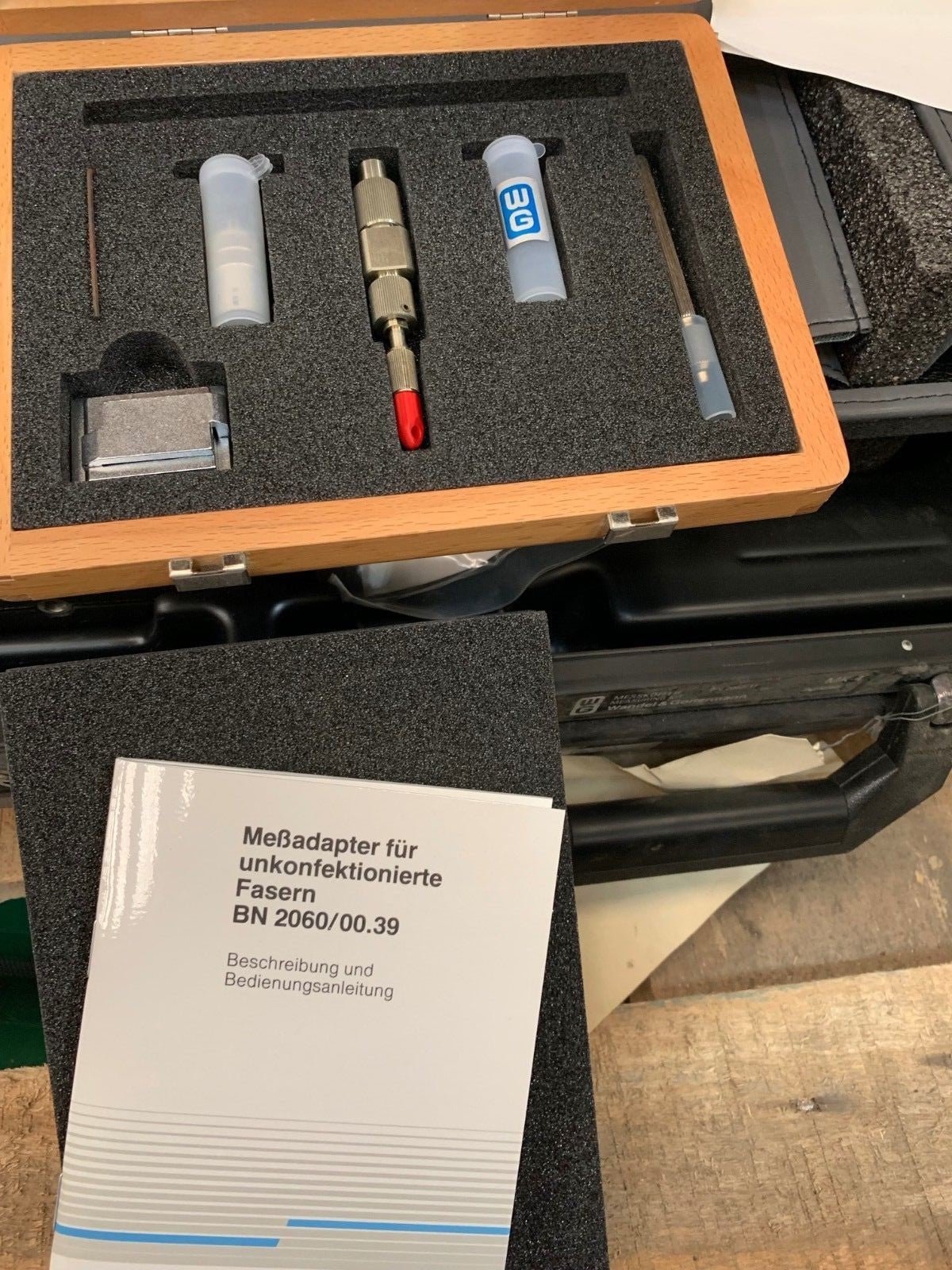 WG OLS - 23 Optical Power Source meter OLP - 2 + BN 2060/00.39 Bare Fiber 2092/11 1 - KLR Automation