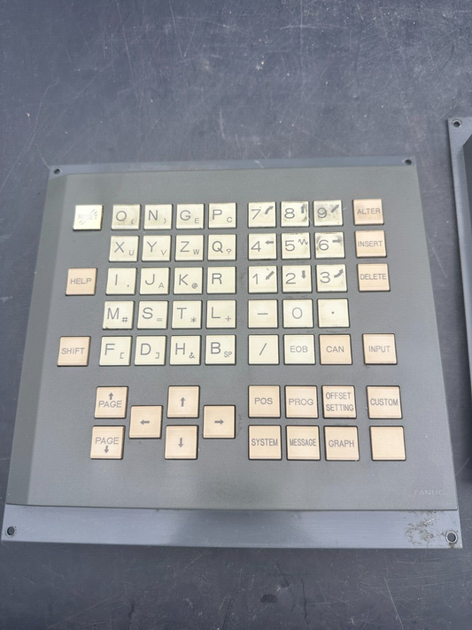 1pc x FANUC A02B-0236-C125/MBR OPERATOR INTERFACE KEYBOARD