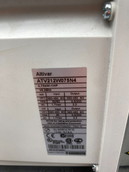 SCHNEIDER ELECTRIC ATV212W075N4 0.75KW-1HP 380/480V