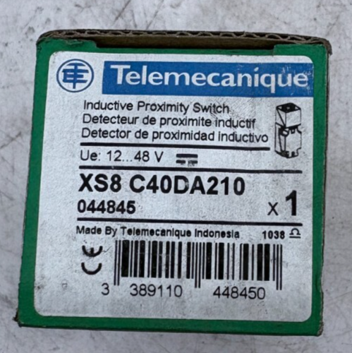 SCHNEIDER ELECTRIC XS8 C40DA210 x1