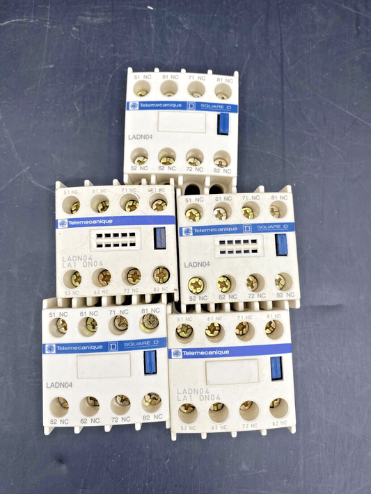 LOT DE TELEMECANIQUE SCHNEIDER ELECTRIC 5 x LADN04 2 x LADN40 4 x LADN20 - KLR Automation
