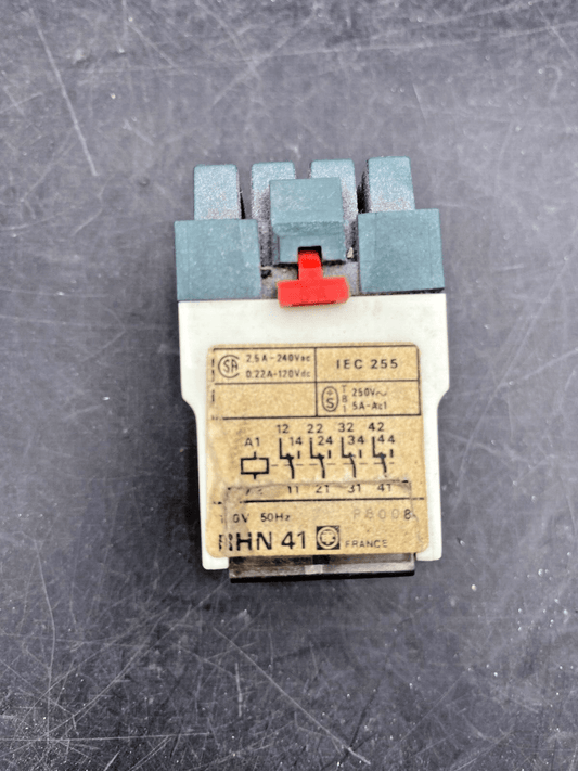 TELEMECANIQUE RHN41 INSTANT RELAY - KLR Automation