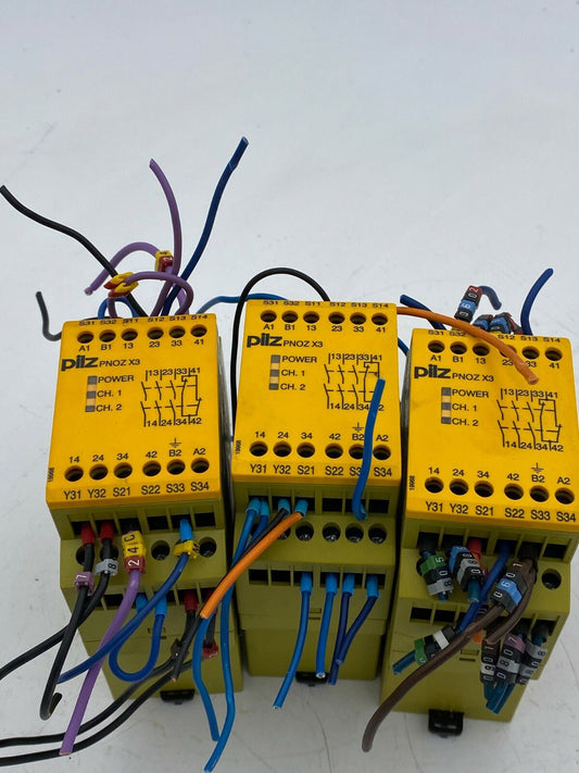 1pc x PILZ 774310 PNOZ Industrial Relay 24VAC/DC 3n/o 1n/c 1so - KLR Automation