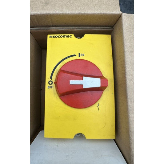 SOCOMEC 2215 3402 COFFRET PR SIRCO M1 25A EQUIPE INTERRUPTEUR - KLR Automation