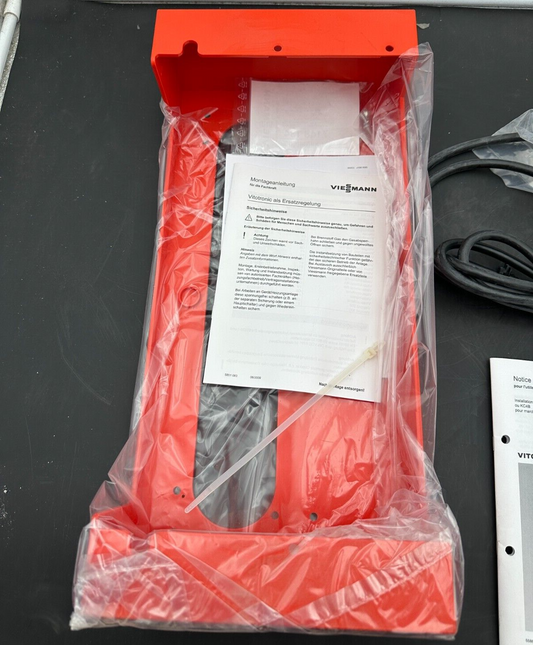 VIESSMANN 7282852 VITRONIC SOCLE POUR REGULATION DE REMPLACEMENT + CONNECTEUR