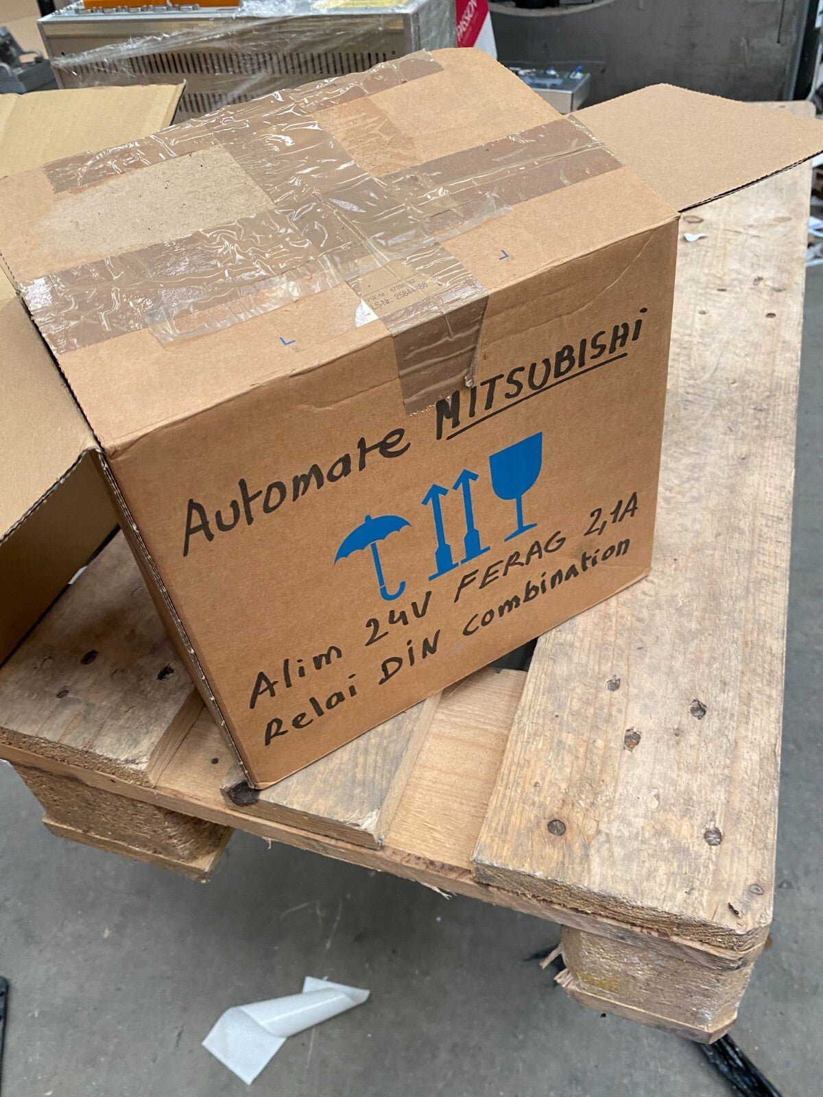 SCHROFF SPN 124 - KLR Automation