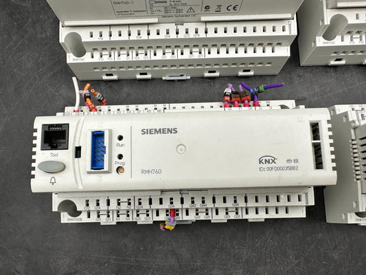 1 Pc x Siemens RMH760 - 1 Commande de Chauffage Régulateur de Chauffe HVAC - KLR Automation