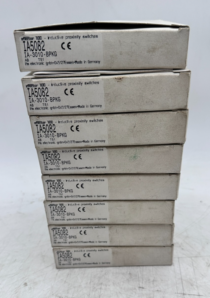 IFM EFECTOR IA5082 IA-3010-BPKG INDUCTIVE PROXIMITY SWITCH x1pc