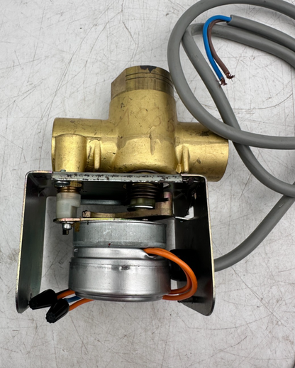 ERIE CONTROLS MOTORTROL 675B111-40J0 SOLENOID VALVE