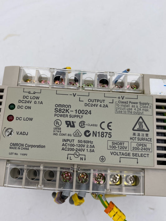 Omron S82K-10024 Alimentation Électrique 100-240 VAC, 24 Vdc