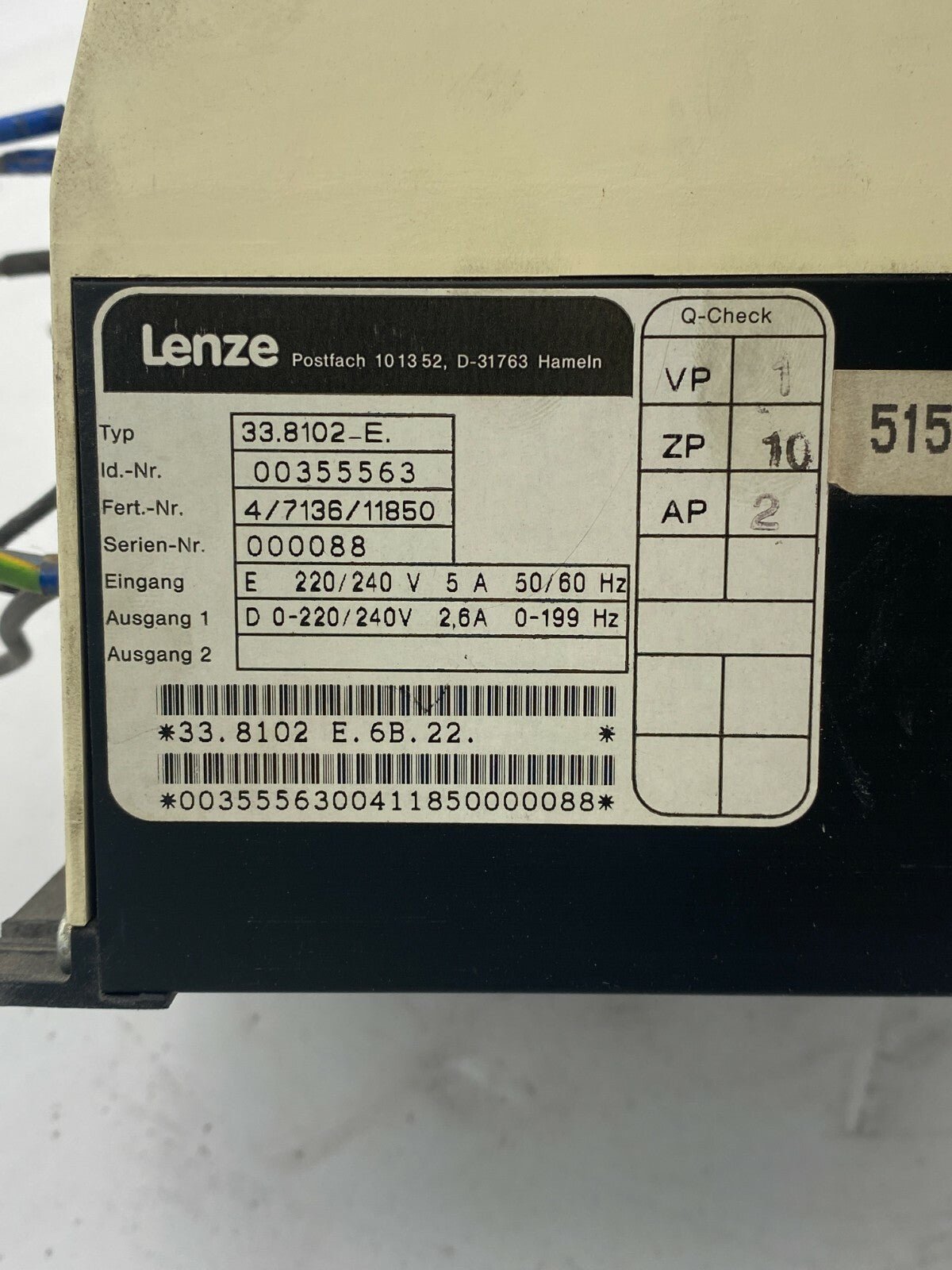 LENZE - 33.8102 - E / Variateur de fréquence - KLR Automation