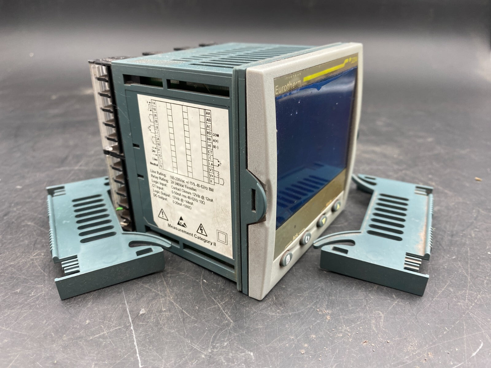 EUROTHERM 3204 3204/CC/VH/LRRX/X/4XL/S/FRA/FRA TEMPERATURE CONTROLLER