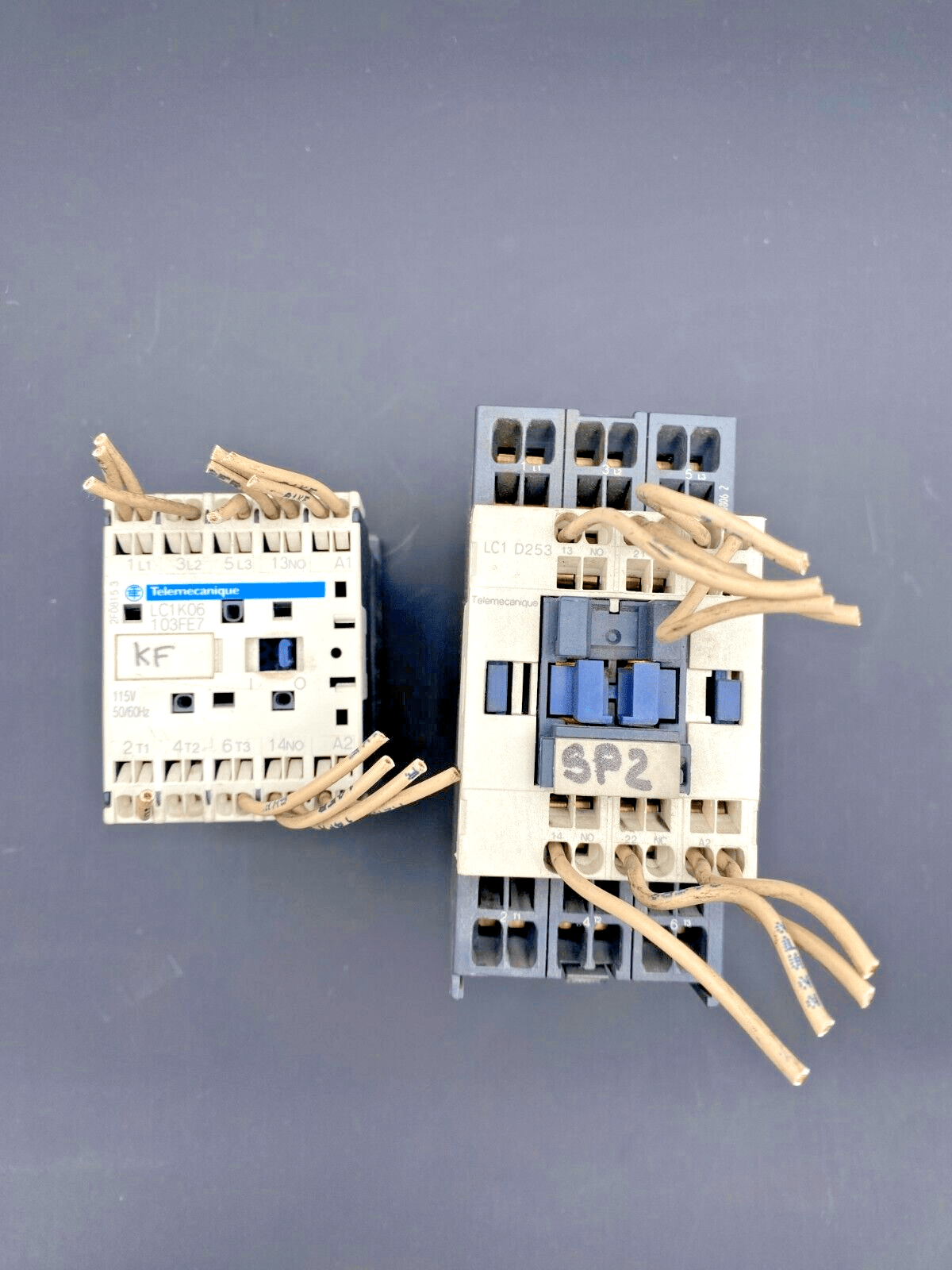 1pc x LOT OF TELEMECANIQUE LC1K06 103FE7 + LC1 D253 CONTACTOR - KLR Automation