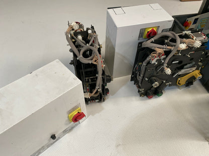1pc x     Haute Tension SCHNEIDER Fluokit M24+  C440M mechanical control 