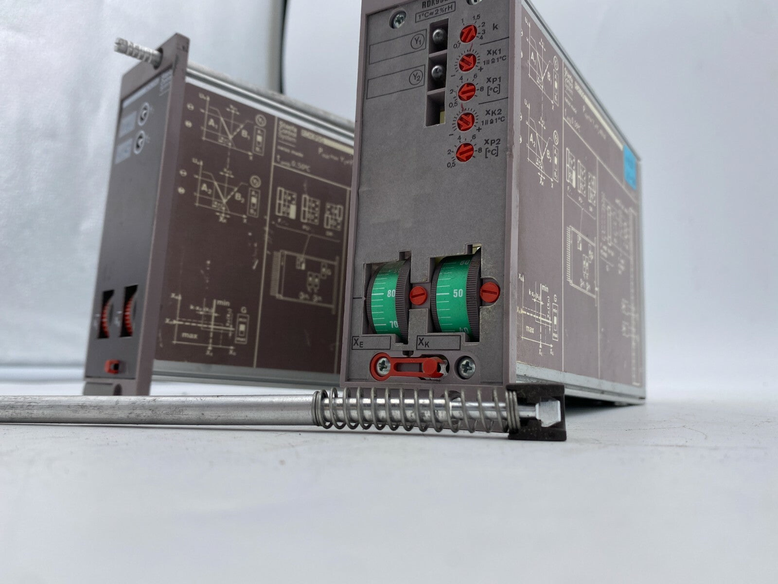 1pc x.    SCS-Klimo RDK99G Controller ( see photo lost vis or no )