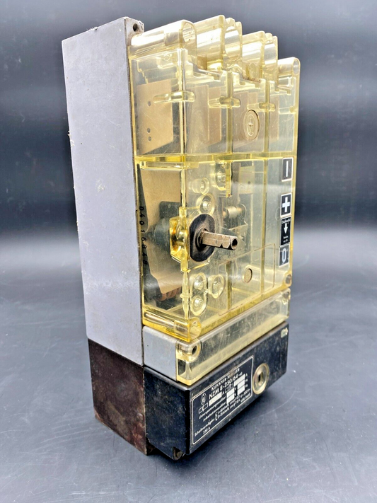 1pc x KLOCKNER-MOELLER NZM 8-250/64-U 250A