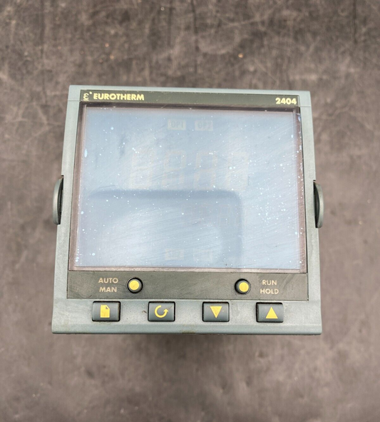 EUROTHERM 2404/VC/VH/RM/XX/XX/RF/XX/YM/XX/FRA REGULATEUR DE TEMPERATURE x1pc