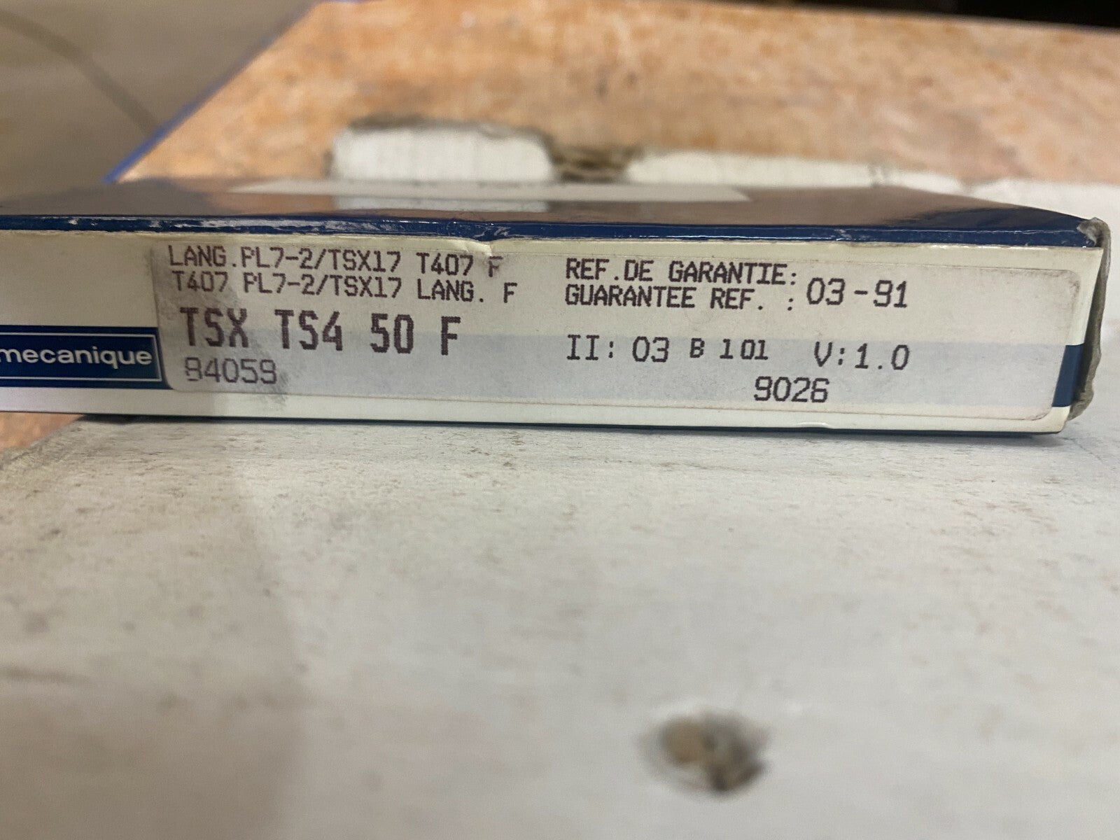 Télémécanique TSX T407 10 + TSX17ACC7 + 2 x TS4 50 F + TSX17ACC6 - KLR Automation