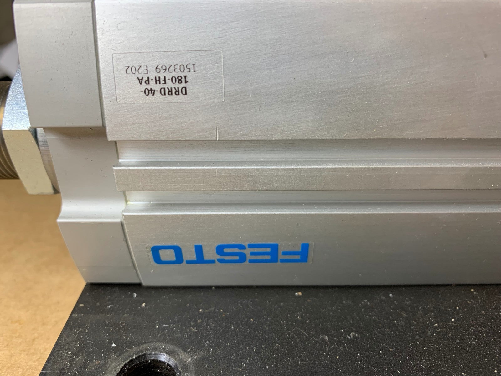 FESTO 1503269 DRRD-40-180-FH-PA SEMI-ROTARY DRIVE 