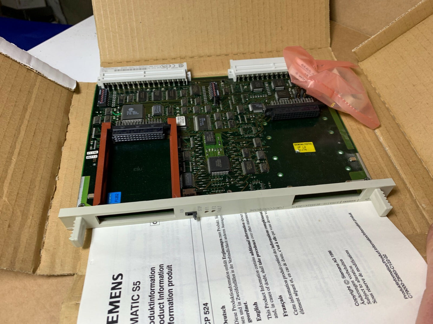 1  x  SIEMENS SIMATIC S5 6ES5524-3UA15 new + 6es5 498-1AA71