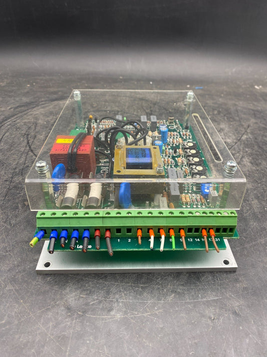 LENZE TYPE 471 35.471E 35.471 E.1F 00327685 4/7216/47420 0032768500447420000002 - KLR Automation