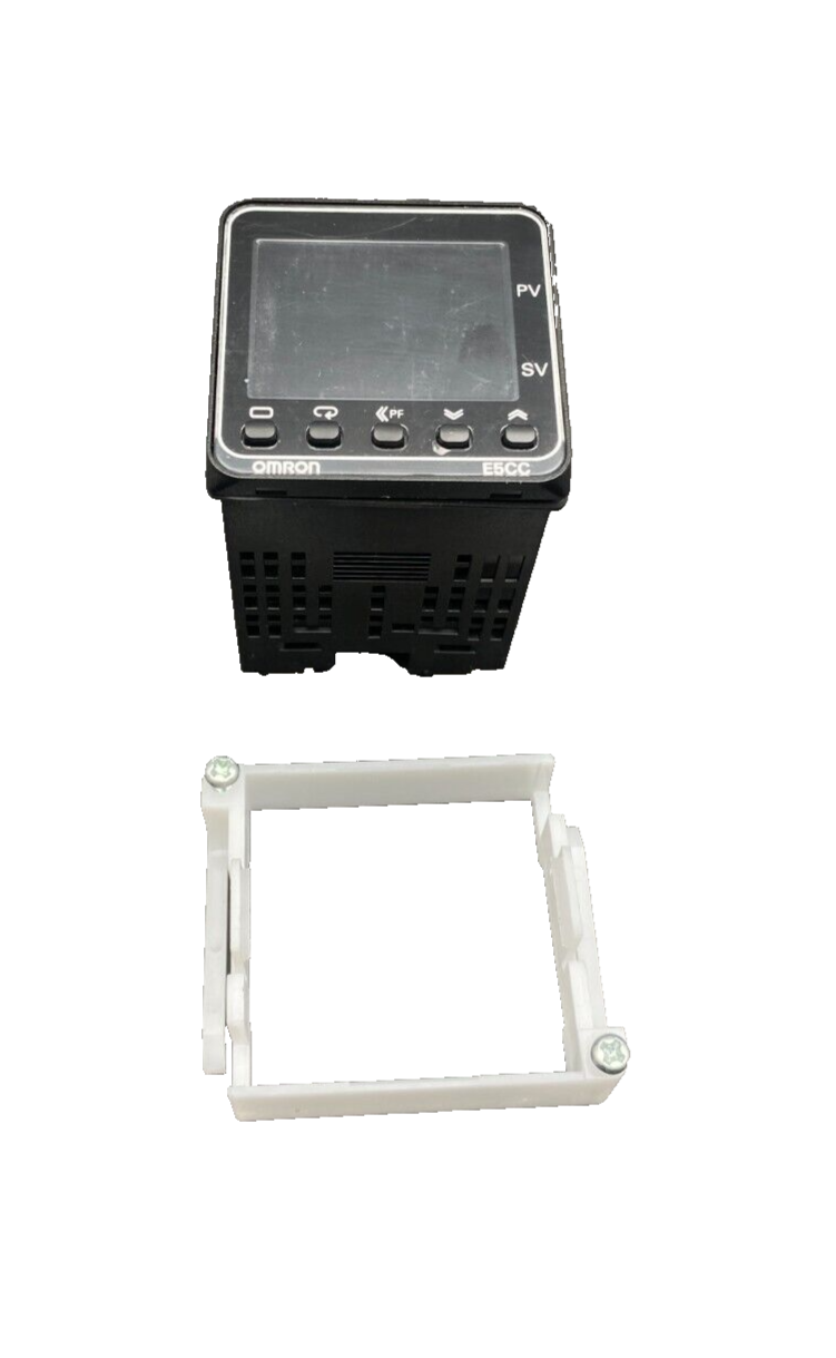 OMRON E5CC-QX3A5M-000 DIGITAL CONTROLLER x1pc